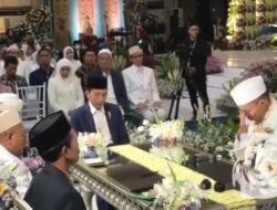 Kepala Negara RI Jokowi Saksi Nikah Putra Khofifah 